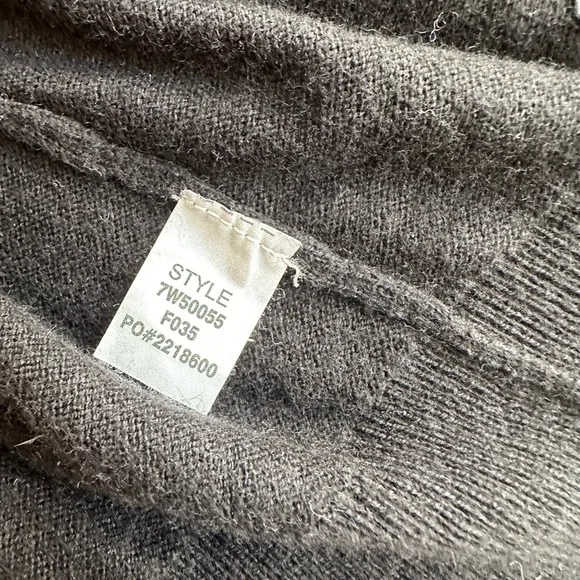 Vintage Y2K Lucky Brand Embroidered Sweater Cardigan Japanese characters bird - Picture 2 of 9